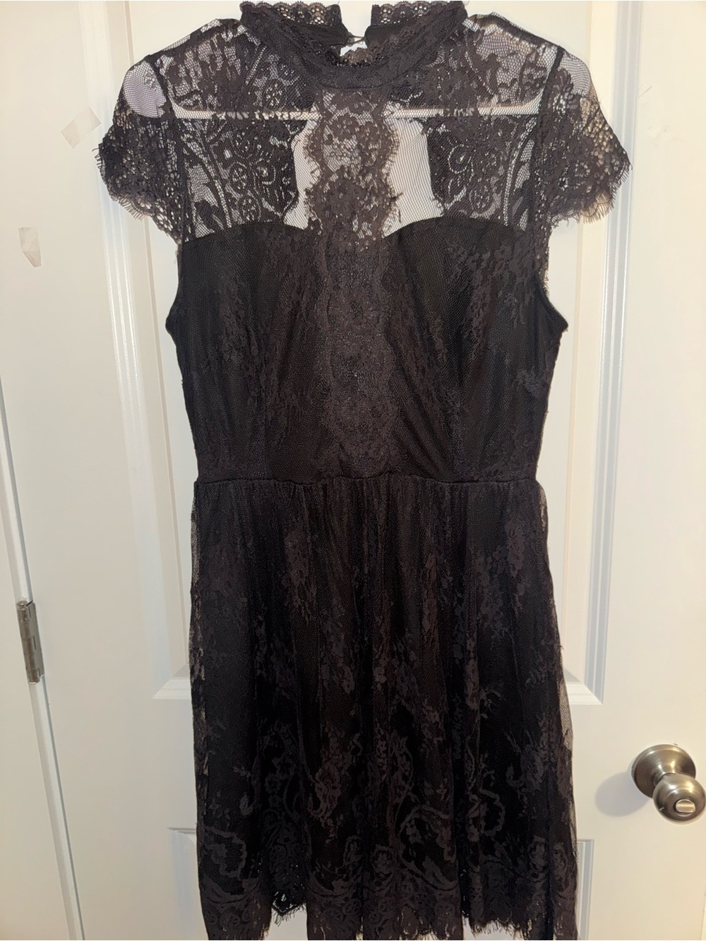 Women’s Black Lace Cocktail Dress